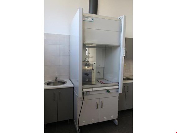 Used Fume hood for Sale (Auction Premium) | NetBid Industrial Auctions